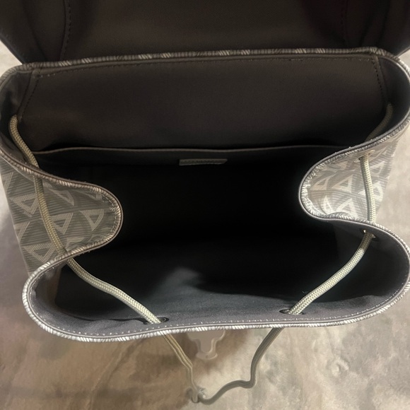 CD Diamond Hit The Road Backpack - Picture 5 of 5